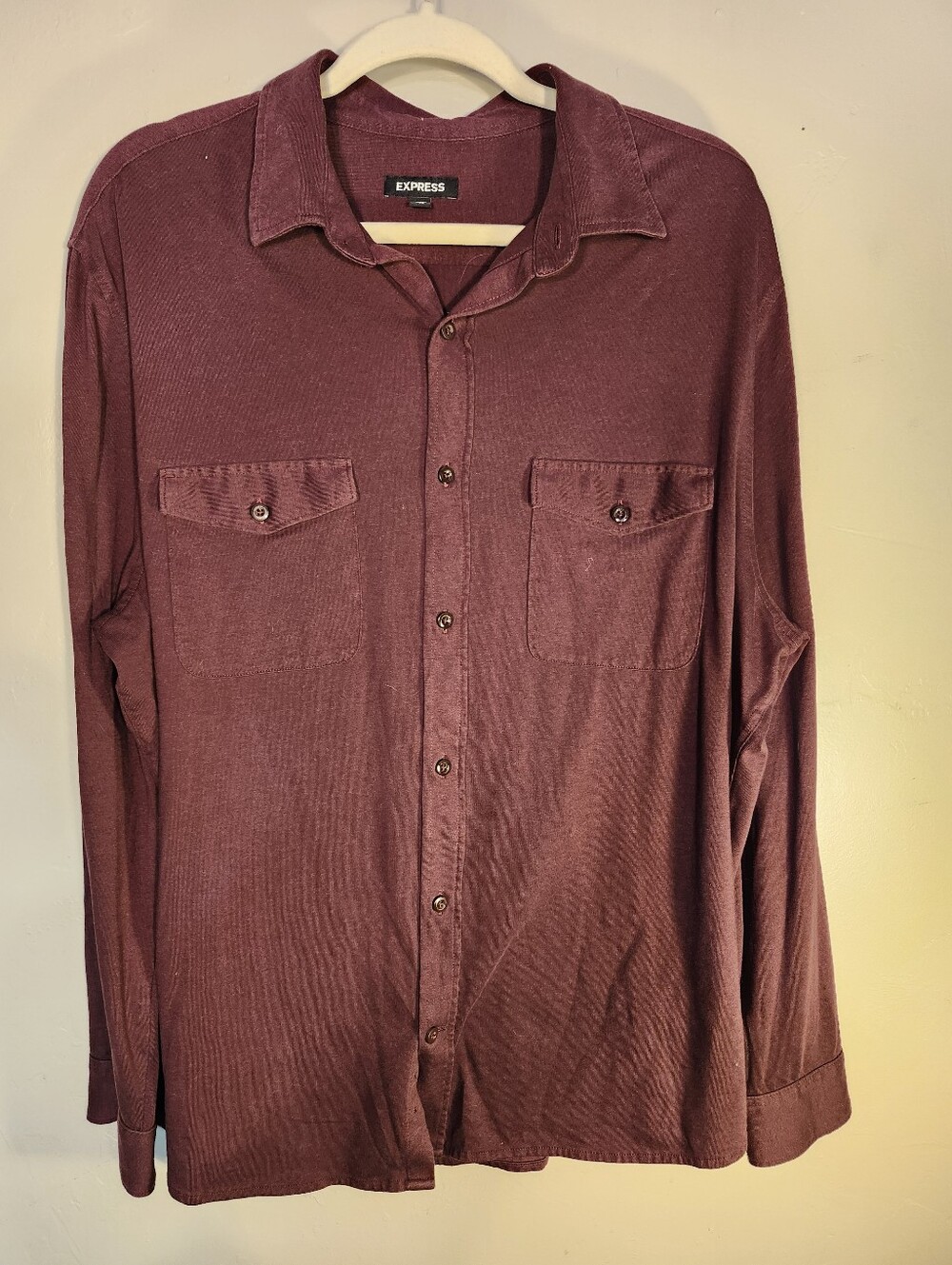 Express Women's Long-Sleeve Button-Down Shirt in Brown